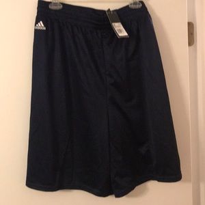Basic mesh adidas shorts.